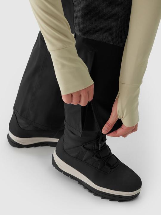 Actual product image 4F Snowboard Bib Trousers (S)