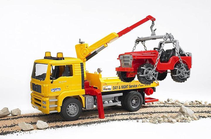 Actual product image Bruder Man tow truck with off-road vehicle