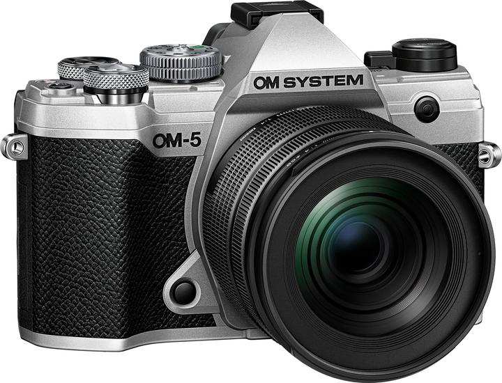 OM System OM-5 (12 - 45 mm, 20.40 Mpx, 4/3)