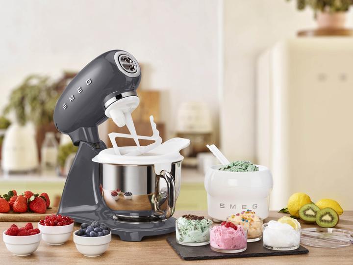 Image du produit Smeg SMF03 (800 W)