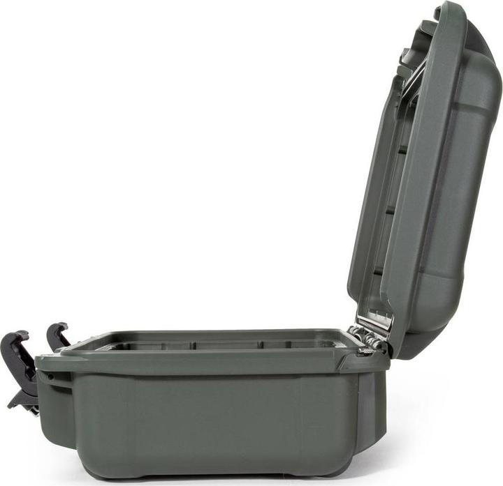 Actual product image Nanuk Plastic Case 915 - with Foam Olive Green (Camera case, 13 l)