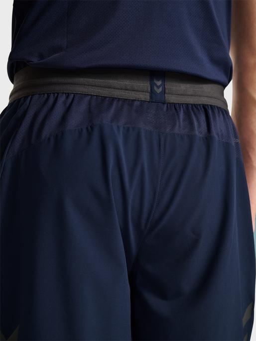 Actual product image hummel hmlPRO TRAINING SHORTS (L)
