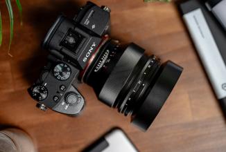 Actual product image Voigtländer Nokton 50mm / 1.0 asph. (Sony E, full size)