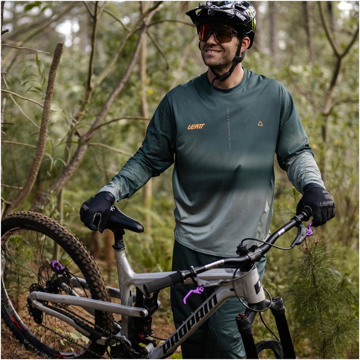 Actual product image Leatt MTB Trail 3.0 Long Sleeve Jersey spruce green L (L)