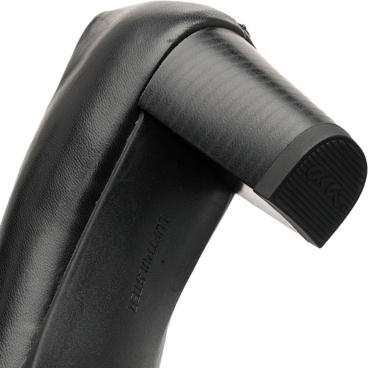 Actual product image Ara Pumps (43)