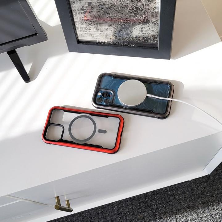 Produktbild X-Doria Raptic iPhone 14 Pro Hülle mit gepanzerter schwarzer MagSafe-Hülle (Apple iPhone 14 Pro)