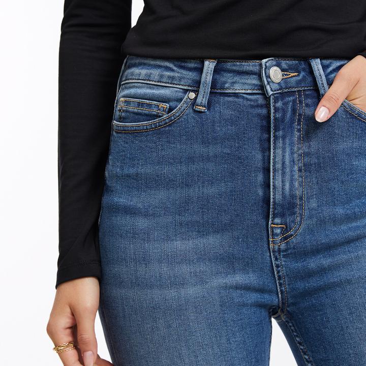 Actual product image La Redoute Collections Skinny jeans (Frequency band 38 (2600 MHz))