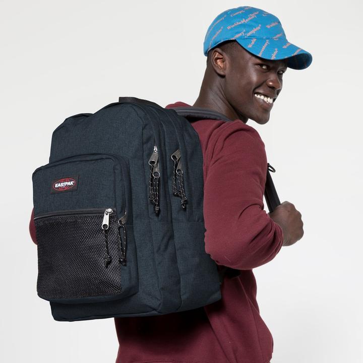 Actual product image Eastpak Pinnacle Rugzak 38 litre - Triple Denim (38 l)