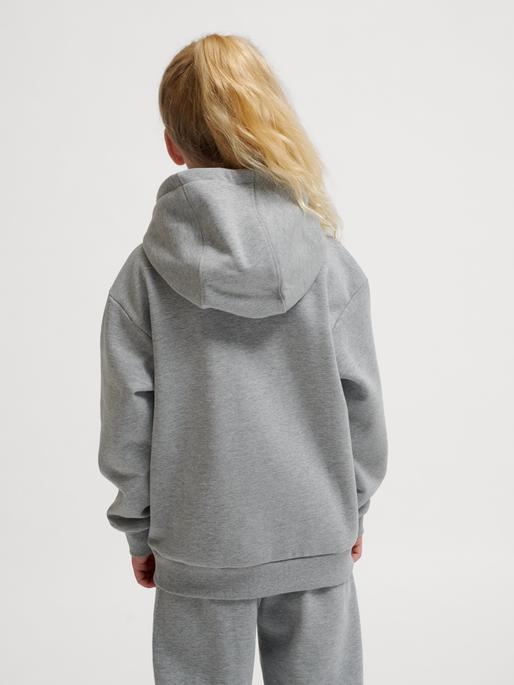 Produktbild hummel hmlJR LOOSE HOODIE BEE (46, 48, 50, 52)