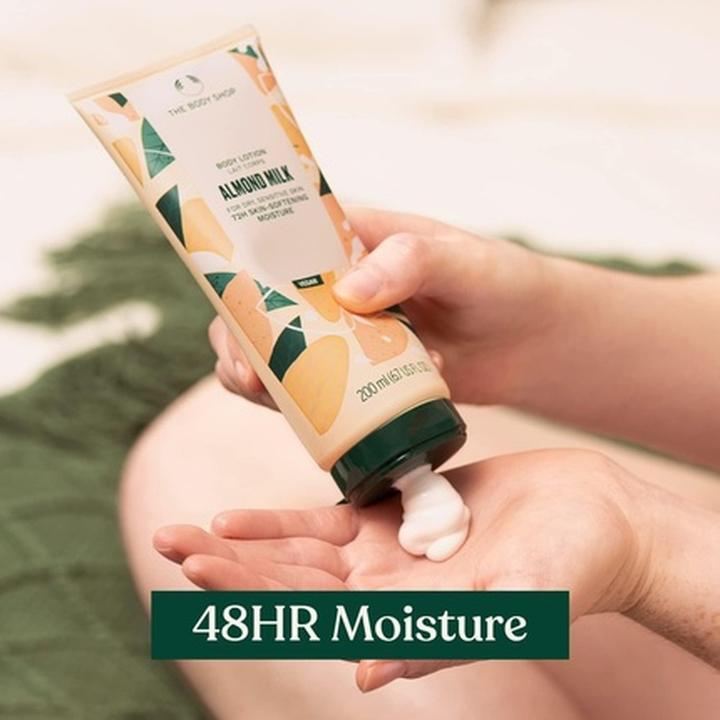 Produktbild The Body Shop Almond Milk Body Lotion For Dry Sensitive Skin (Körperlotion, 200 ml)