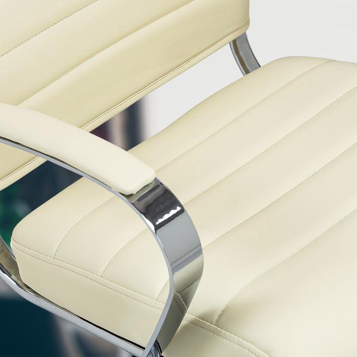 Actual product image CLP Oakland office chair, height-adjustable and swivelling