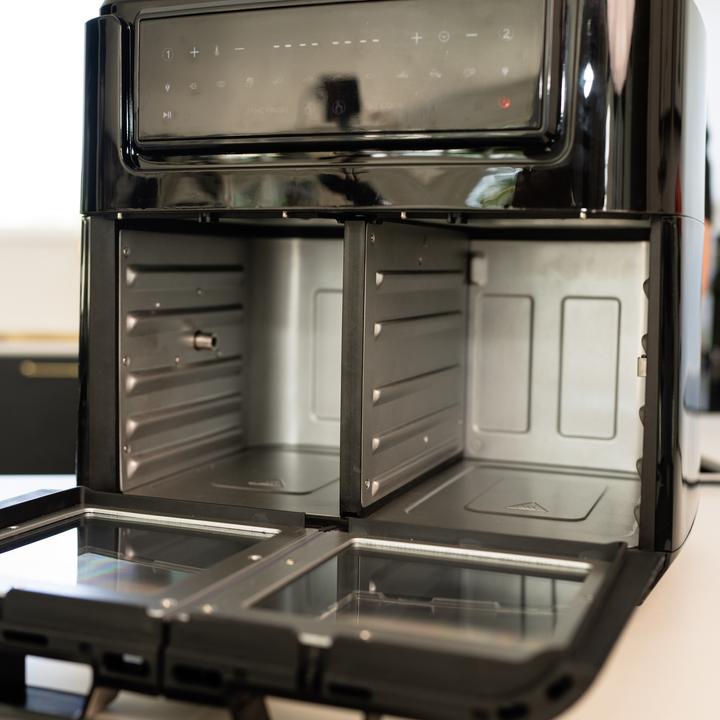 Actual product image Sobczyk - Dual Zone Airfryer - 15L with Accessories