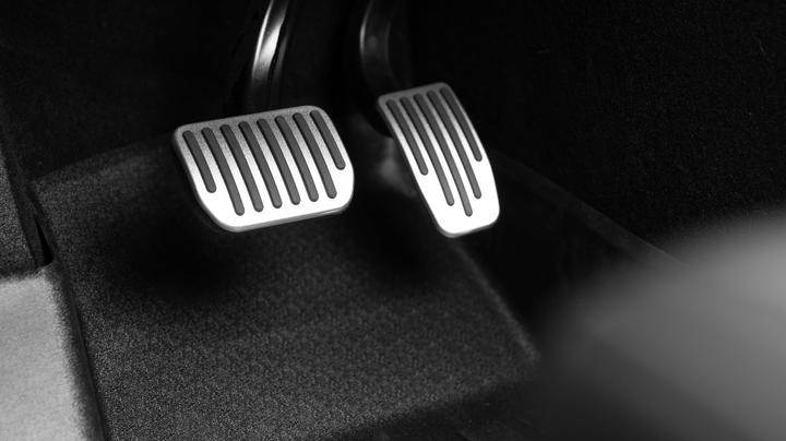 Produktbild Made4EV Pedale für das Tesla Model 3/Y