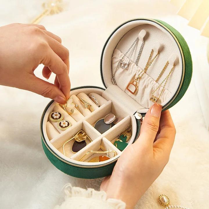 Produktbild Only-Bags.Store Runder tragbarer Schmuck-Organizer aus Samt