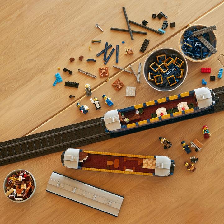 Immagine prodotto LEGO 21344 L'Orient Express (21344, LEGO Ideas, Set LEGO rari)