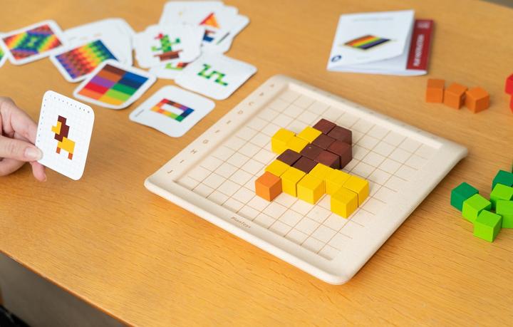 Produktbild Plantoys Zählwürfel Unit Link Serie (Deutsch, Englisch, Französisch, Italienisch)