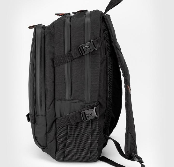 Actual product image Venum Challenger Pro Evo BackPack - Black/Red (22.50 l)