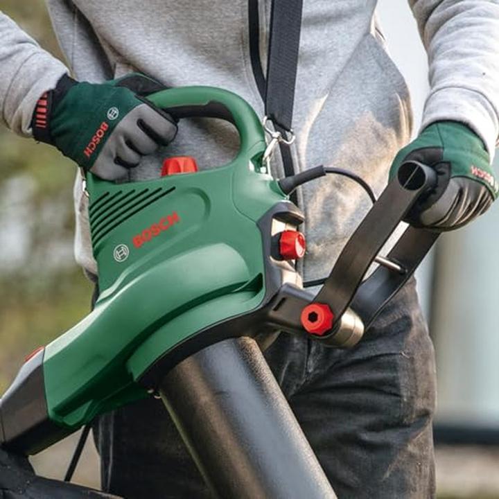 Actual product image Bosch Home & Garden UniversalGardenTidy 3000 (Electrical connection, Leaf vacuums, Leaf blower, Vacuum cleaners & blowers)