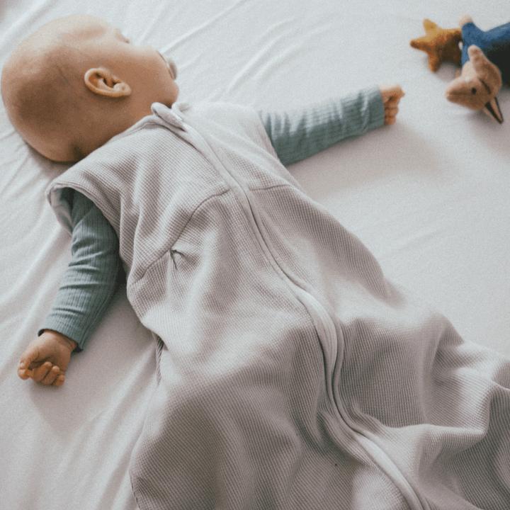 Produktbild Emma & noah Schlafanzug mit Füssen Essential Mint (62)