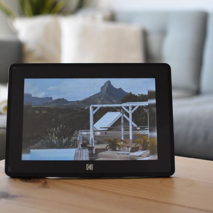 Actual product image Kodak WiFi Photo Frame RCF-106H (10", 1280 x 800 pixels)
