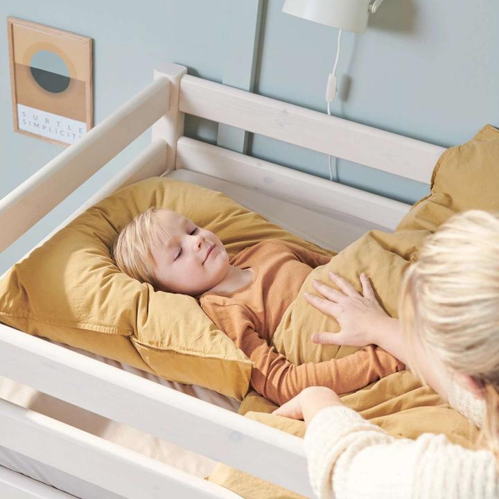 Produktbild Flexa Halbhohes Bett Classic mit gerader Leiter 140x200cm (140 x 200 cm)