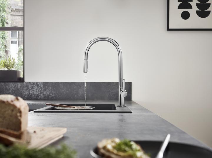 Actual product image hansgrohe HG single lever sink mixer 210 TALIS M pull-out spray chrome