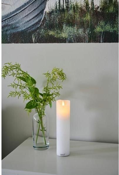 Produktbild Sirius LED-Kerze Sara, 5 cm x 20 cm, Wiederaufladbar (1 x)