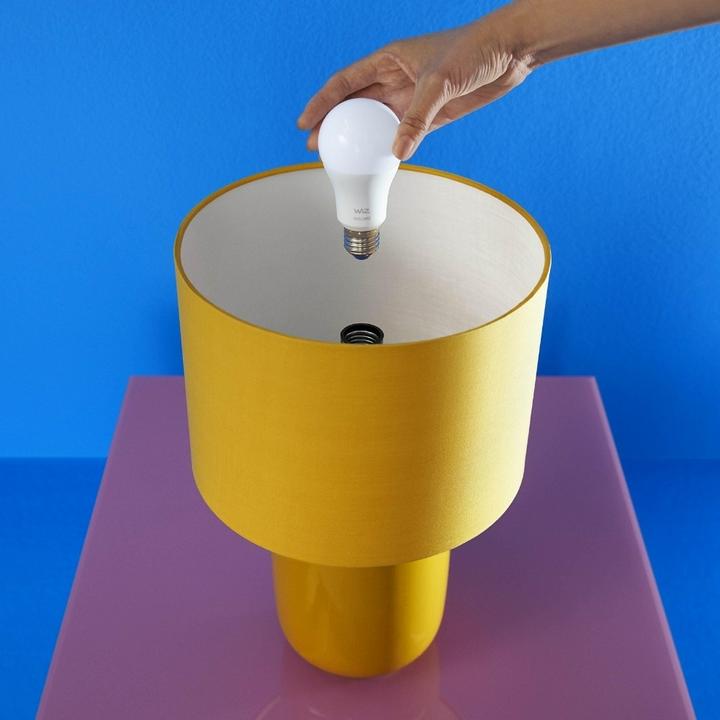 Actual product image Philips Wi-Fi Ble (E14, 470 lm, 1 x)