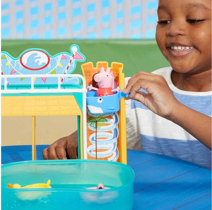 Actual product image Hasbro Swimming pool fun with Peppa
