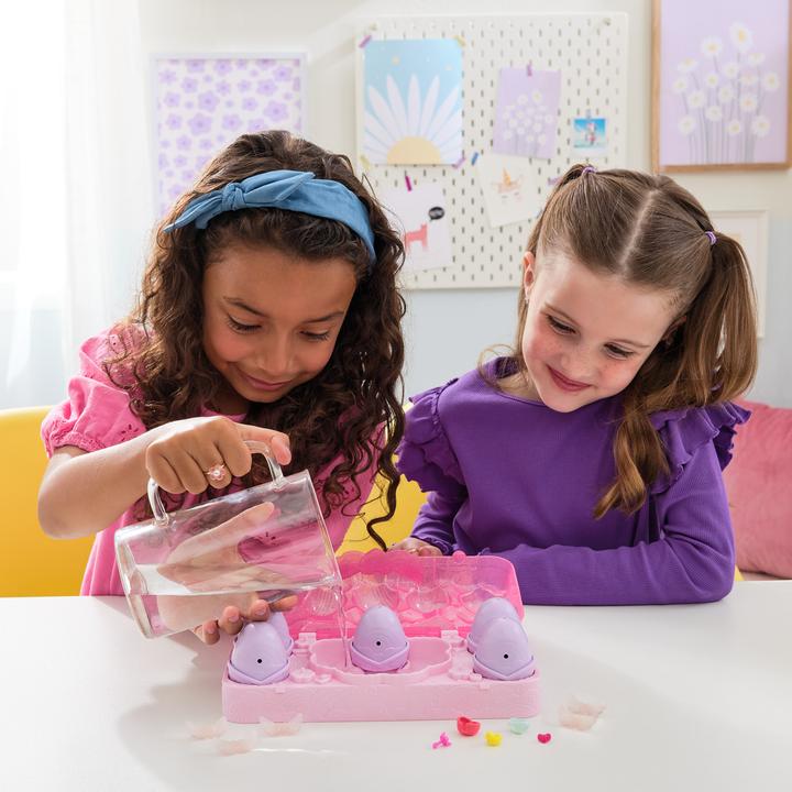 Actual product image Hatchimals Alive Rainbow Splash Egg