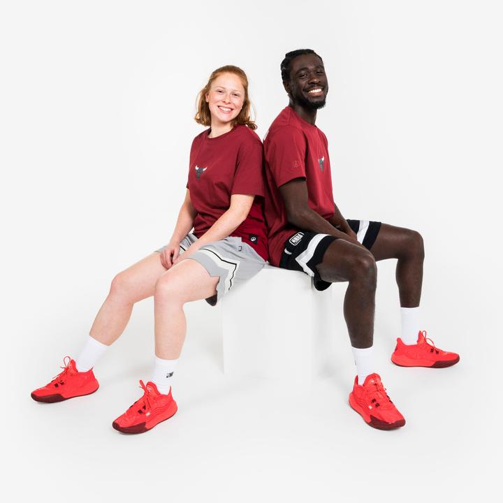 Produktbild Tarmak Damen/Herren Basketball T-Shirt NBA Chicago Bulls - TS900 rot (L)