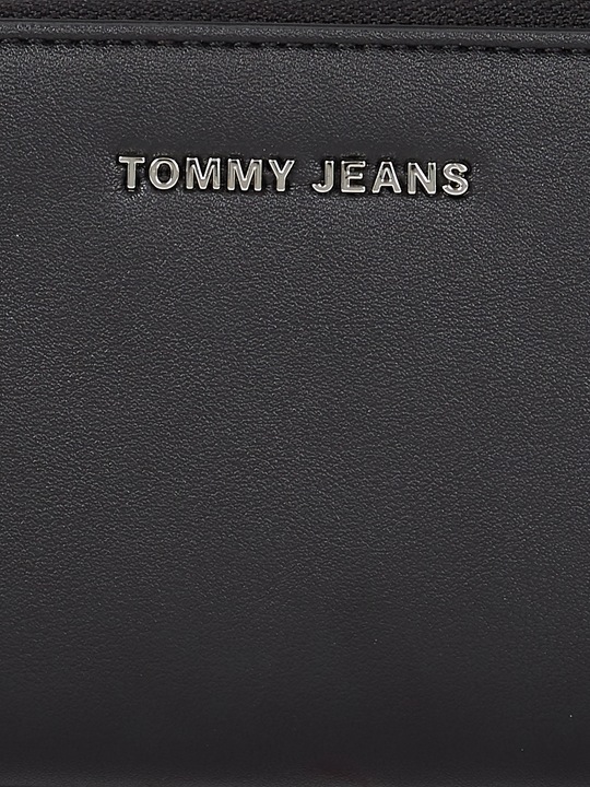 Actual product image Tommy Hilfiger TJW Academia Large Zip Around Wallet L Black