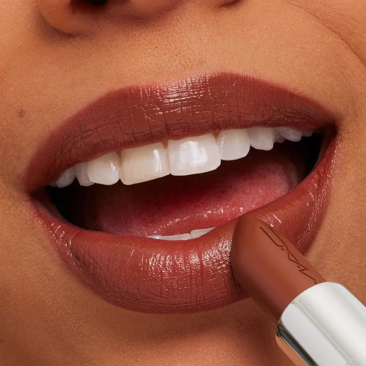 Actual product image MAC Cosmetics MACximal Sleek Satin Lipstick TRUTH BE UNTOLD (TRUTH BE UNTOLD)