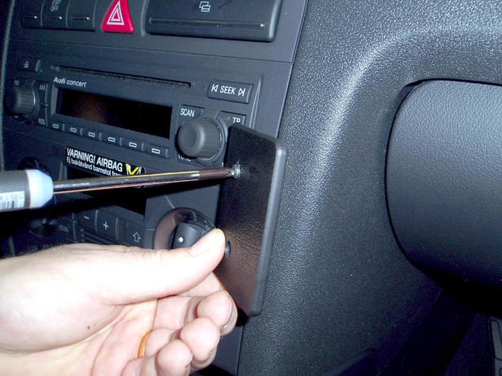 Produktbild Brodit 853439 Autohalterung Audi A3
