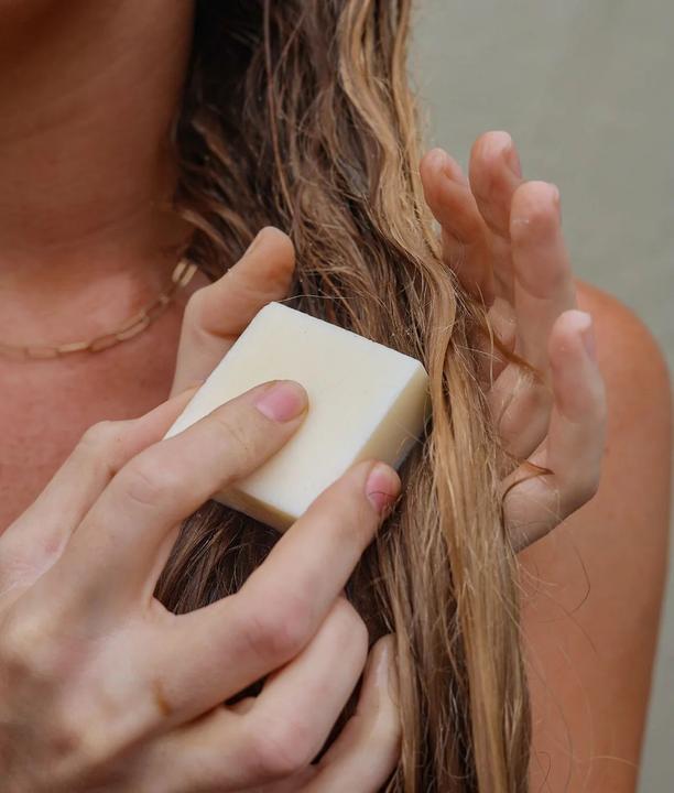 Actual product image Green Room Shampoo & Conditioner Set Sunny (720 ml, Solid shampoo)