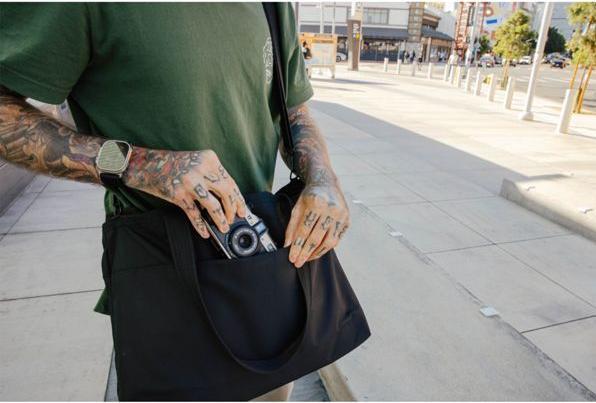 Immagine prodotto Moment Tote da viaggio Everything 19L - Nero (19 l)