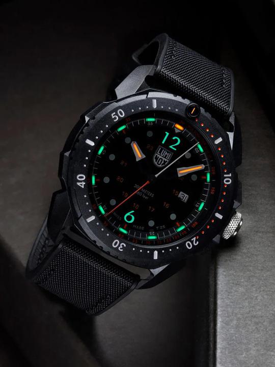Immagine prodotto Luminox ICE SAR ARKTIC 1050 SERIES (Orologio sub, 46 mm)