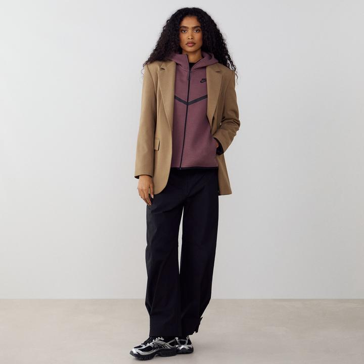 Actual product image Nike Tech Fleece Windrun Sweater (L)