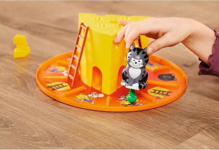Actual product image Ravensburger Cat & Mouse Game (German, French, Italian, English)