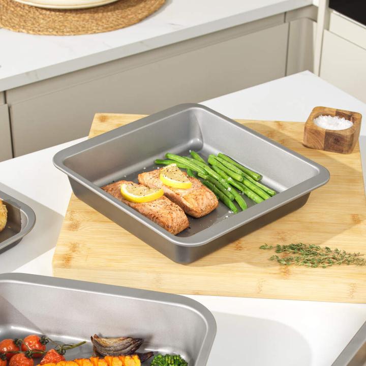 Produktbild Salter BW13664 Essentials 26cm Square Baking Tin