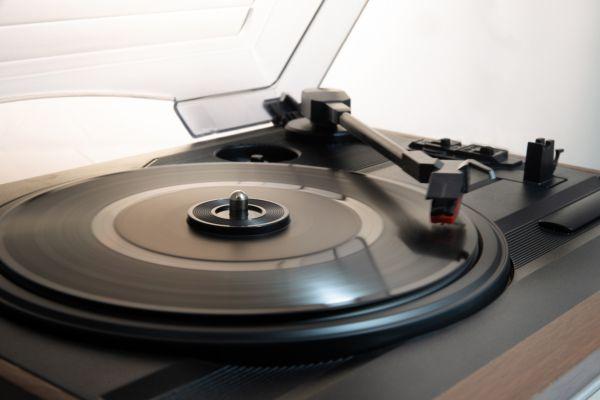 Actual product image Soundmaster Stereo PL196H Brown