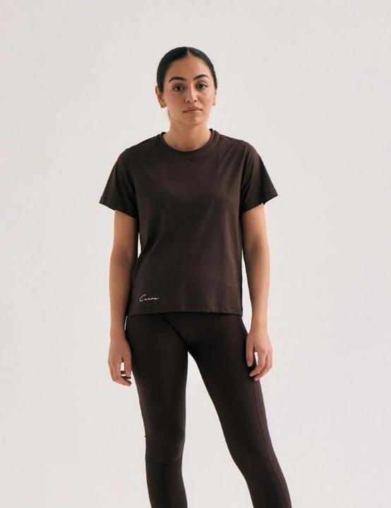 Actual product image Cuera Oncourt Slit Top