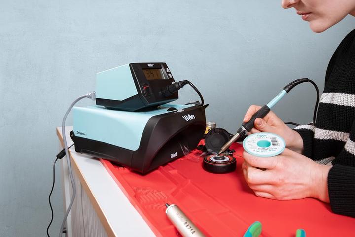 Produktbild Weller Erem Weller WE1010 ZERO SMOG SHIELD Kit Lötstation digital 70W