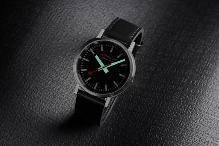 Actual product image Mondaine stop2go (Swiss made, 41 mm)