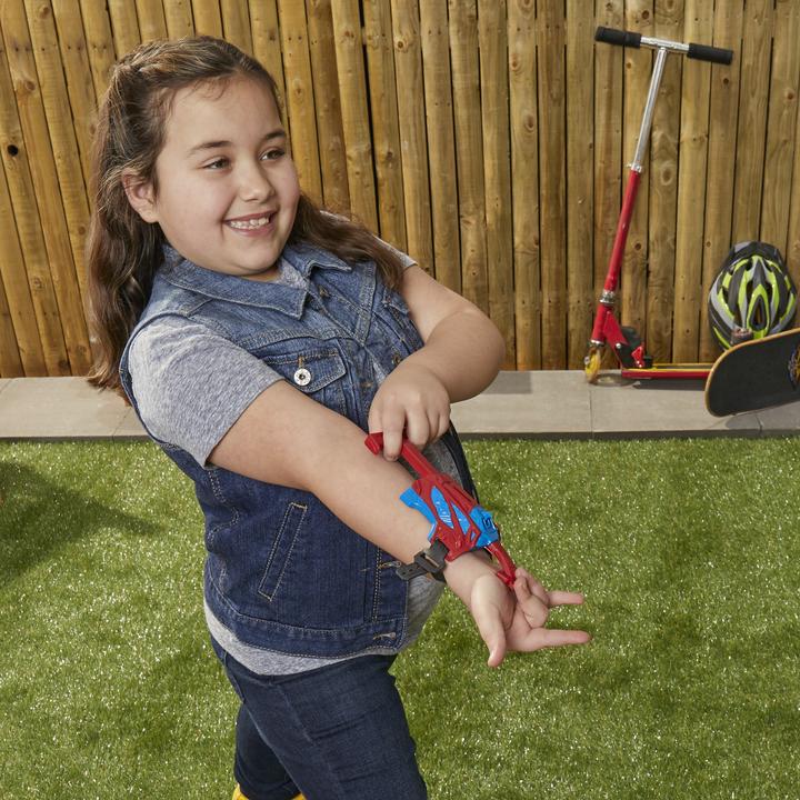 Image du produit Hasbro Spider-Man Web Slinging Armor Set