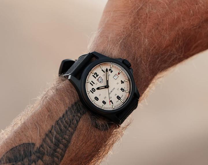 Actual product image Luminox XL.1971.SET Atacama Field Carbonox Set (Analogue wristwatch, 43 mm)