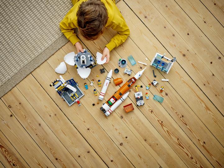Immagine prodotto LEGO Centro spaziale (60351, LEGO City, Set LEGO rari)
