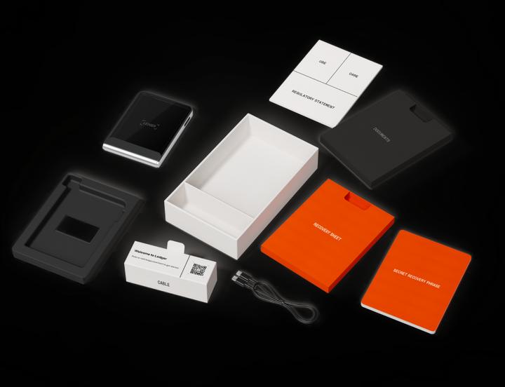 Image du produit Ledger Flex + 70$ BTC Voucher (Bitcoin, Ethereum Classic, Ondulation, Dogecoin, Cardano, TRON, Bitcoin cash, Lithécoïne, Autrui)
