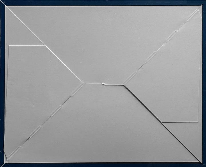 Actual product image Protecc Acrylic Case One Piece WHITE BOTTOM (From OP-04)