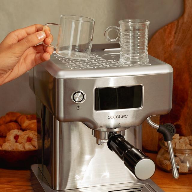 Actual product image Cecotec Power Espresso 20 Barista Compact